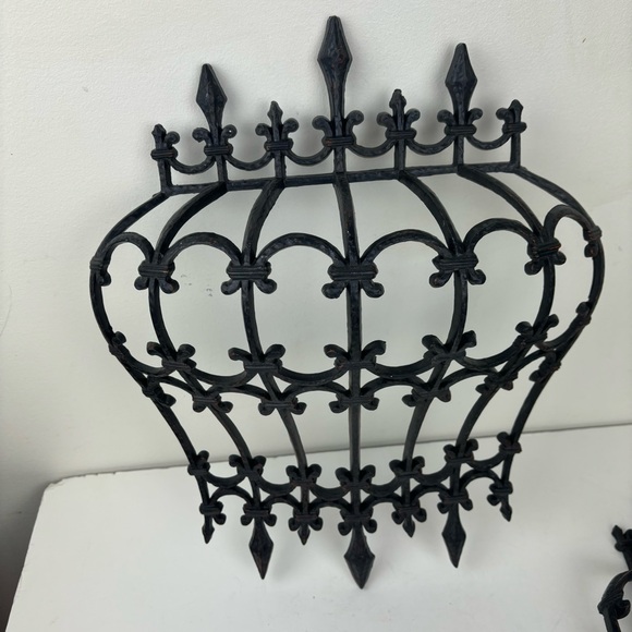 Vintage Burwood pair of faux black wrought iron Spanish, Goth, Garden Gate - Picture 13 of 13